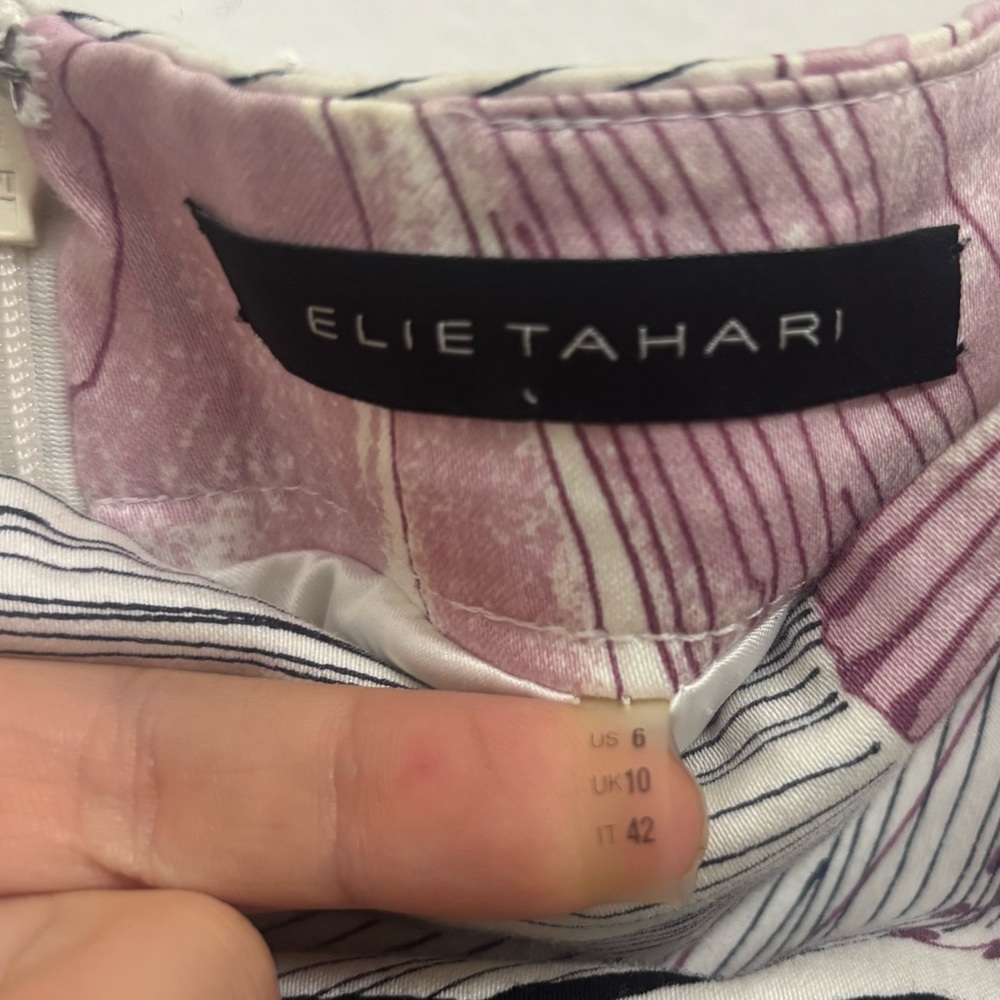 Elie Tahari Floral Pencil Skirt - Picture 8 of 13